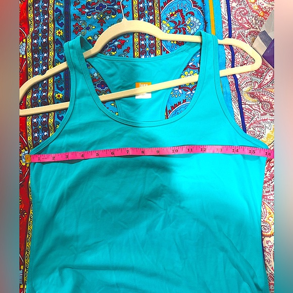 Lucy Powermax Tank top- great condition, no wear - Picture 5 of 5